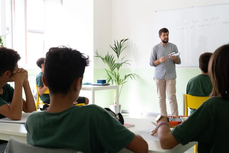 YIES School - Formazione insegnanti